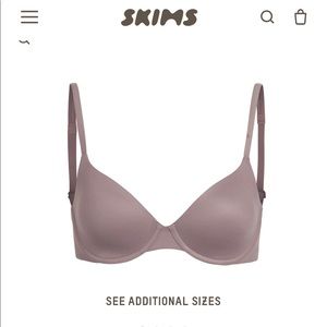 SKIMS T Shirt Bra